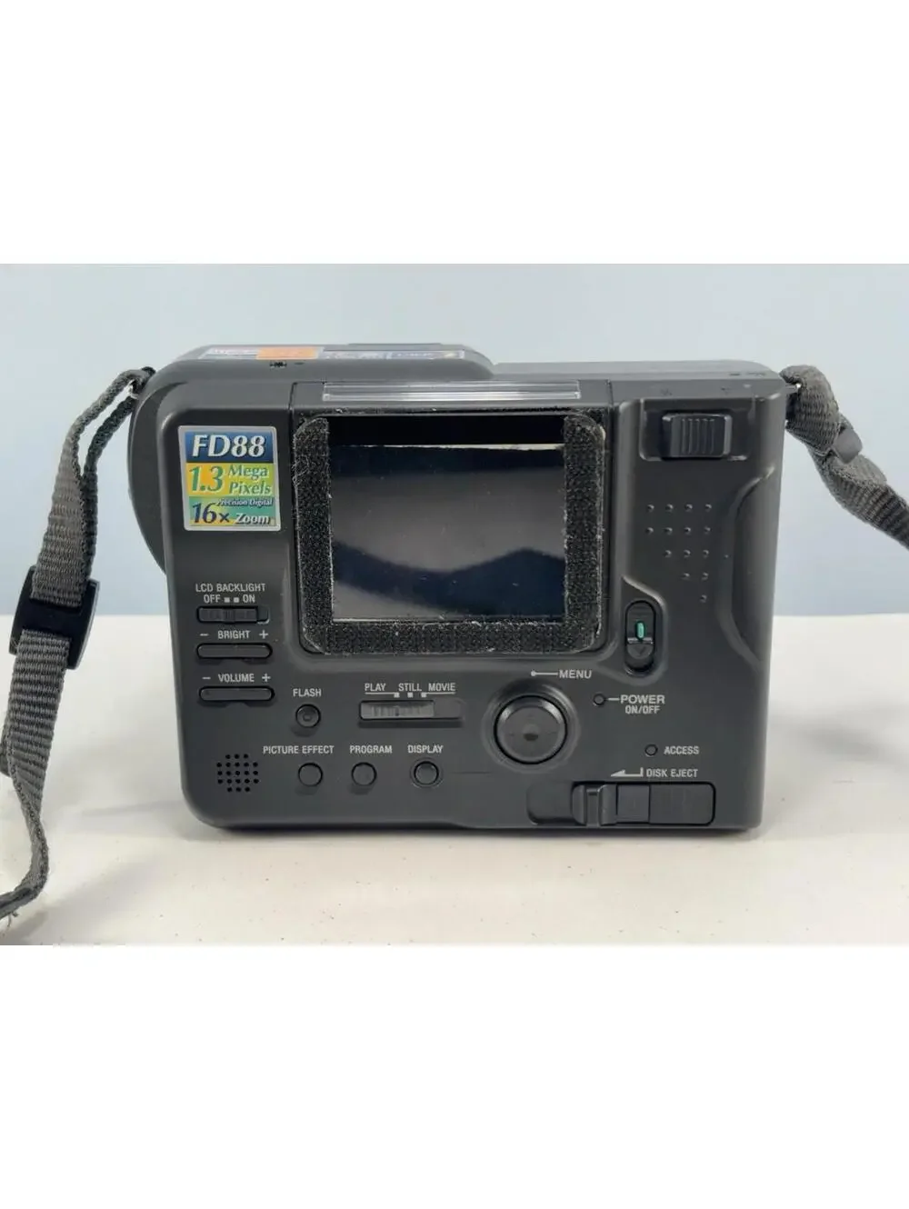 Sony Mavica Digital Camera & Case MVC-FD88 With A/V Cord - Untested As Is